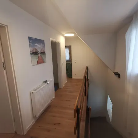 Grosszuegige 3-zimmer Mit Garage Und Garten Apartamento Nuremberga